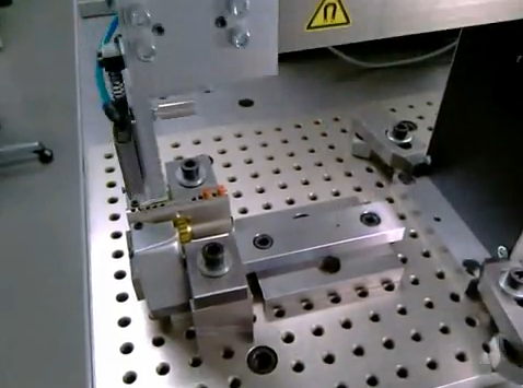 Pick & Place Automatisierungslösung