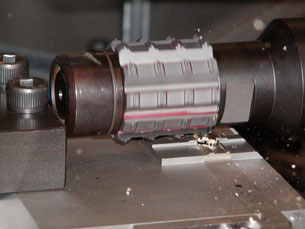 Vollautomatische CNC - gesteuerte Schlüssel-Längsprofilfräsmaschine